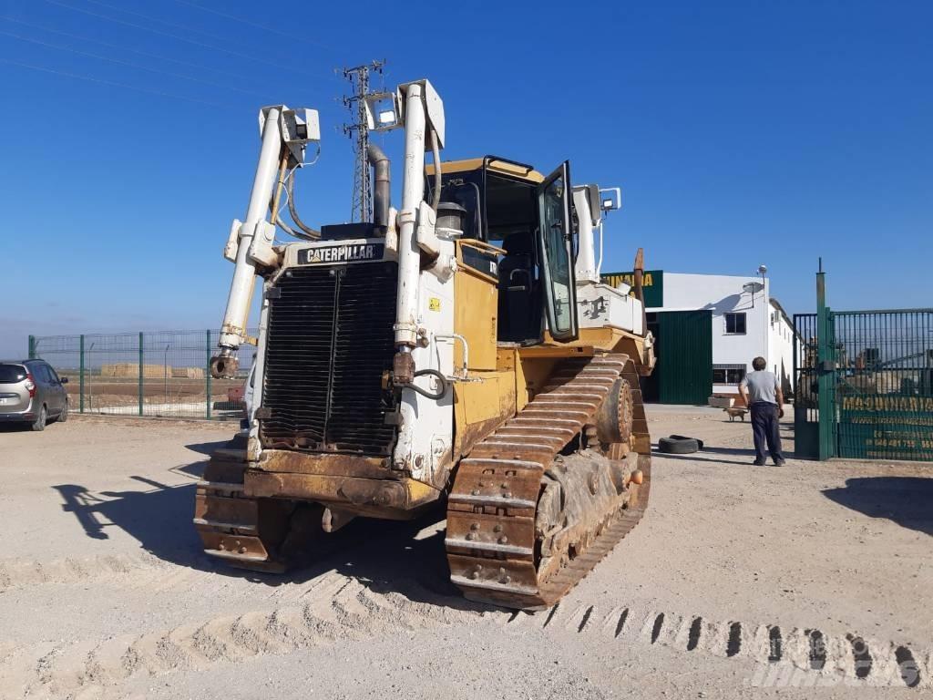 CAT D 7 R II lánctalpas dózerek