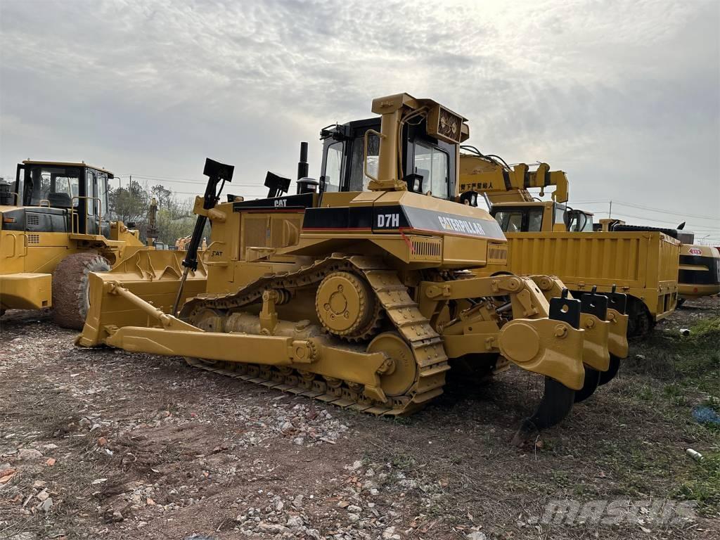 CAT D 7 H lánctalpas dózerek