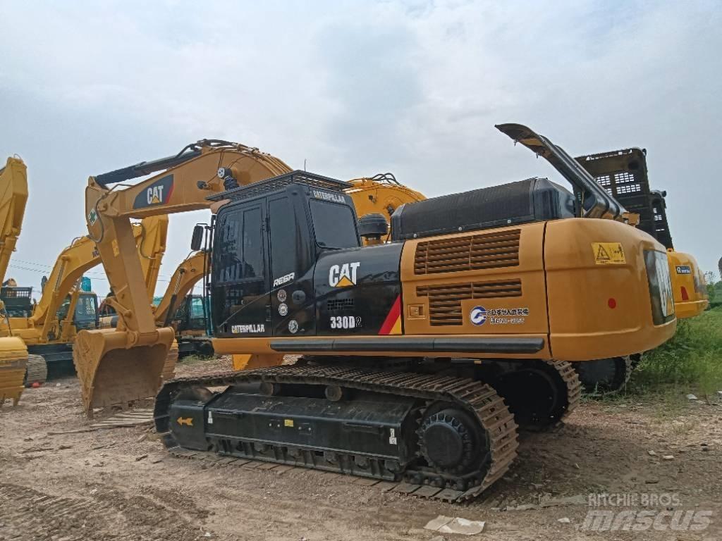 CAT 336 Lánctalpas kotrók