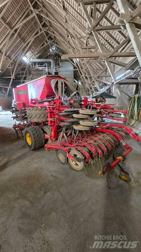 Väderstad Spirit 400 Sorvetőgép