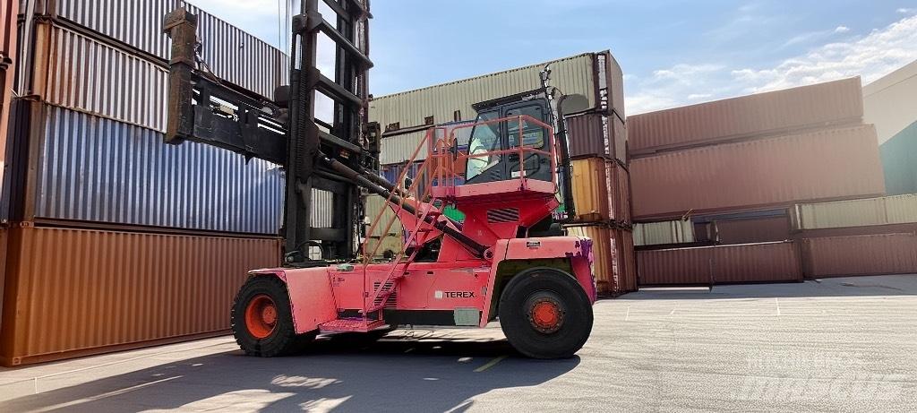 Terex FDC 25K Konténer rakodó