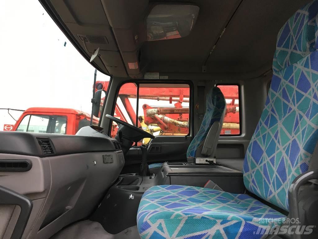 Hino FS2PKG10527 Beton keverők