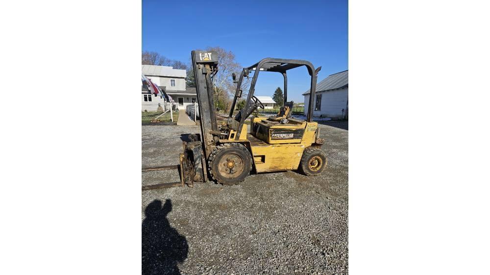 CAT V 40 E Targoncák-Egyéb