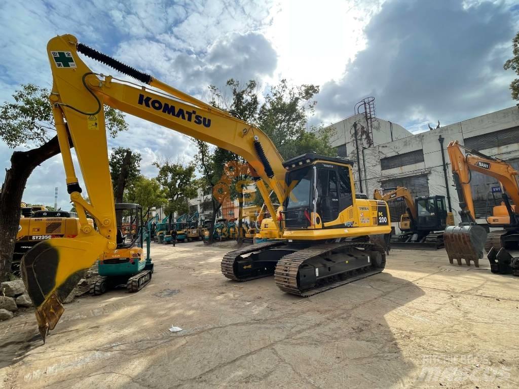 Komatsu PC 200-8 Lánctalpas kotrók