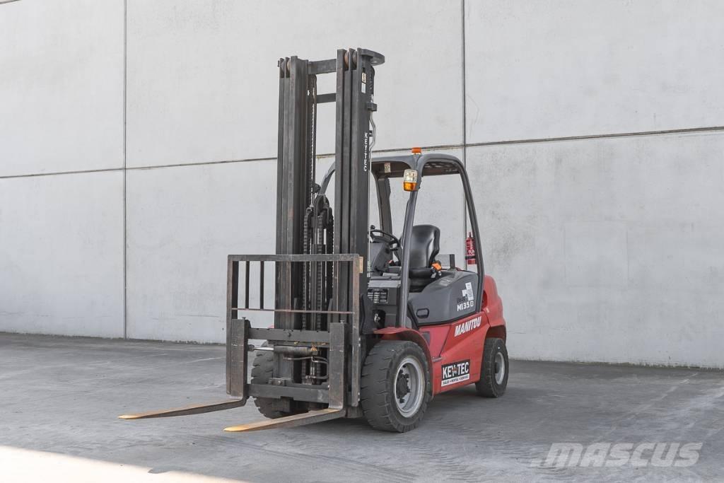 Manitou MI 35 D Dízel targoncák