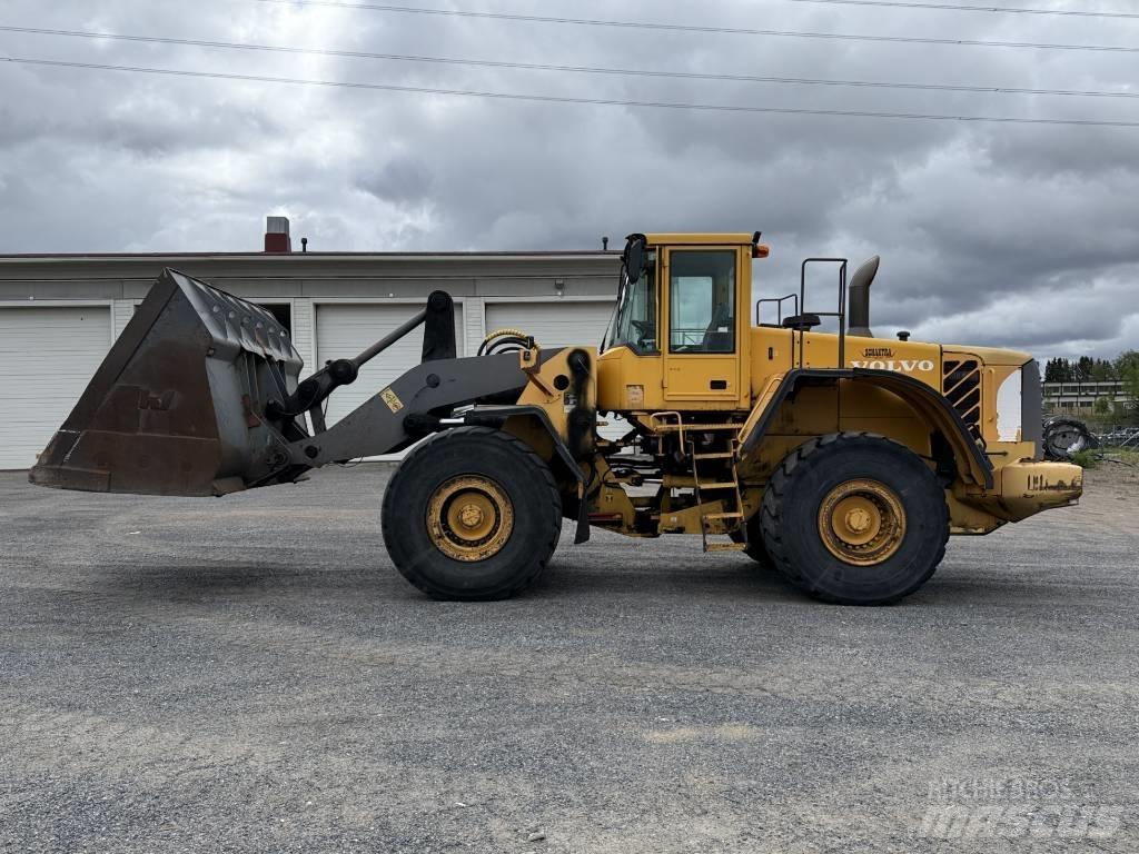 Volvo L 180 E Gumikerekes homlokrakodók