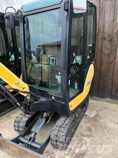 Yanmar SV 16 Mini kotrók < 7t