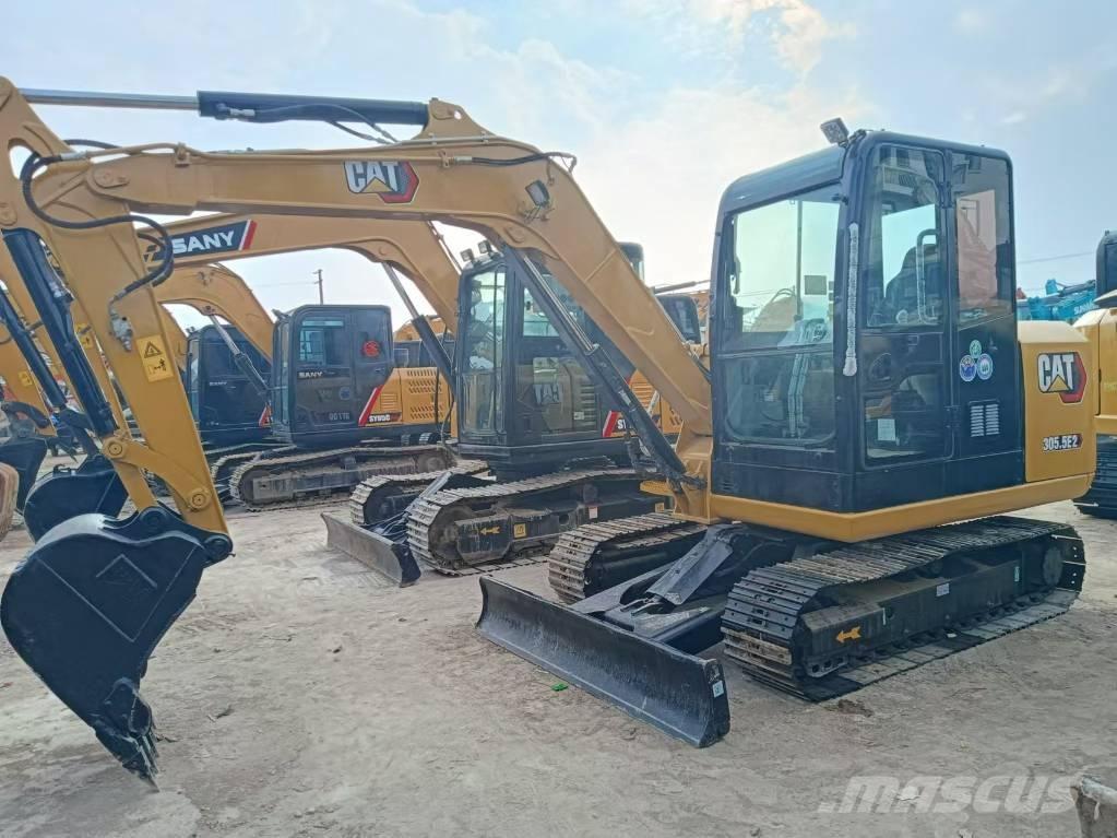CAT 305.5 Mini kotrók < 7t