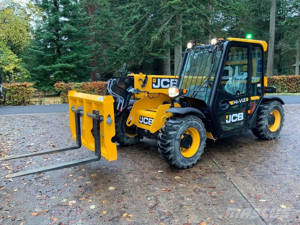 JCB 525-60 Teleszkópos rakodók