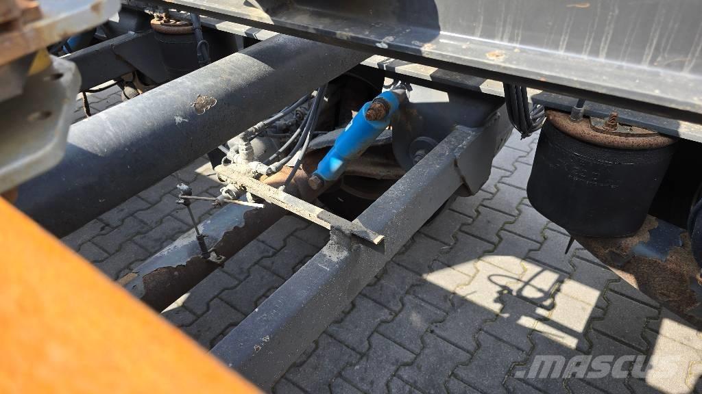  Tailerbygg TOM-42 Rönkszállító teherautók