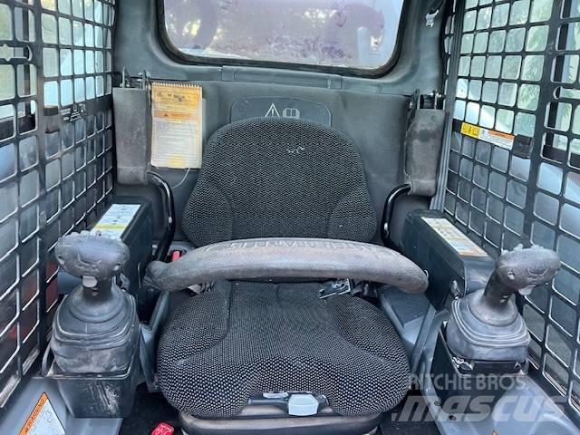 Bobcat T 870 Kompaktrakodók