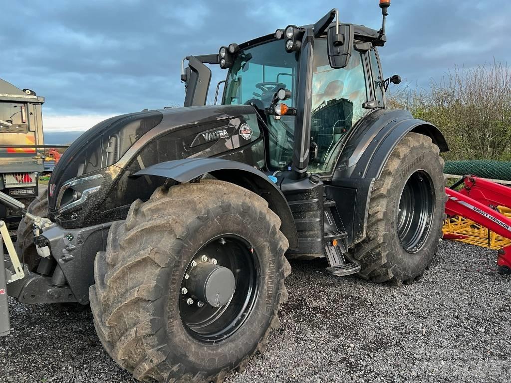 Valtra T 235 Direct Traktorok