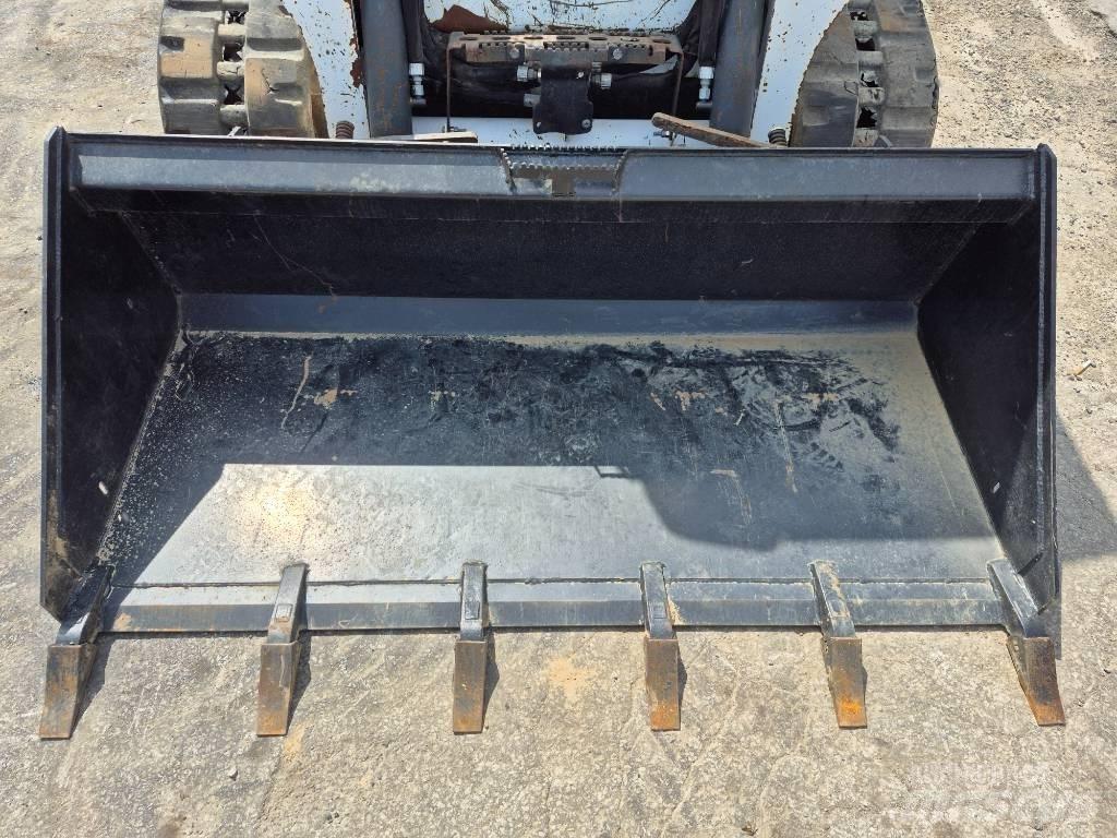 Bobcat T 590 Kompaktrakodók