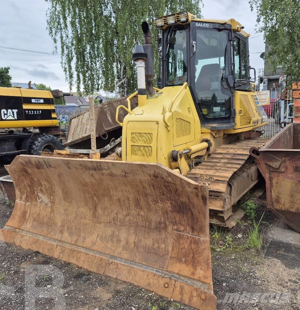 Komatsu D 51 EX-22 lánctalpas dózerek