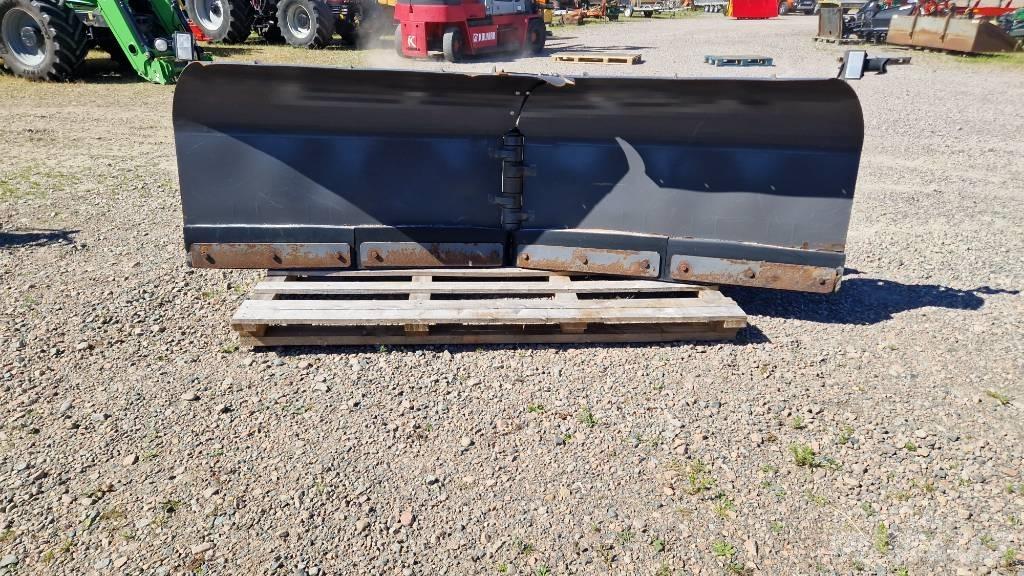 Holms PV 320 Vikplog Ekék