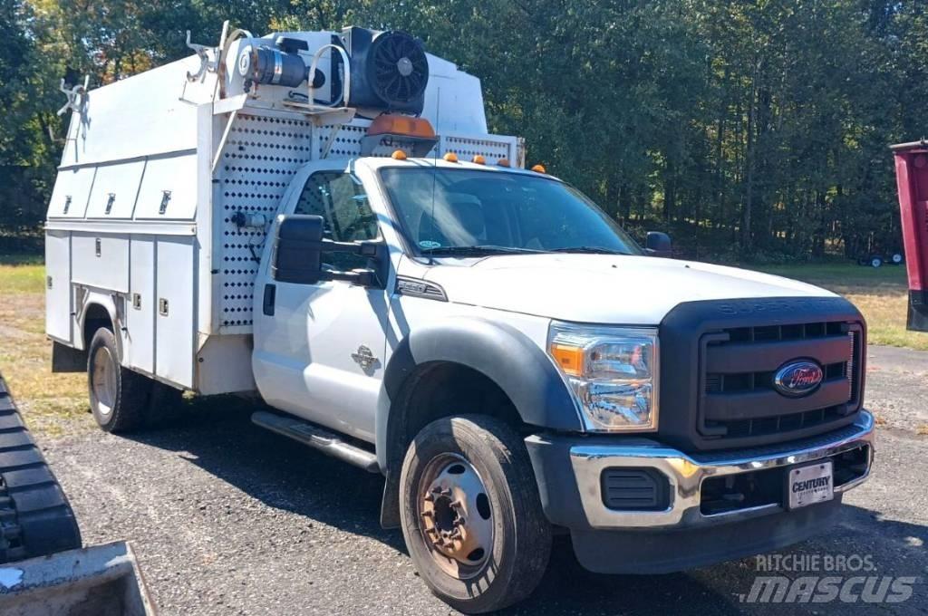 Ford F 550 XL SD Közúti karbantartó haszongépek