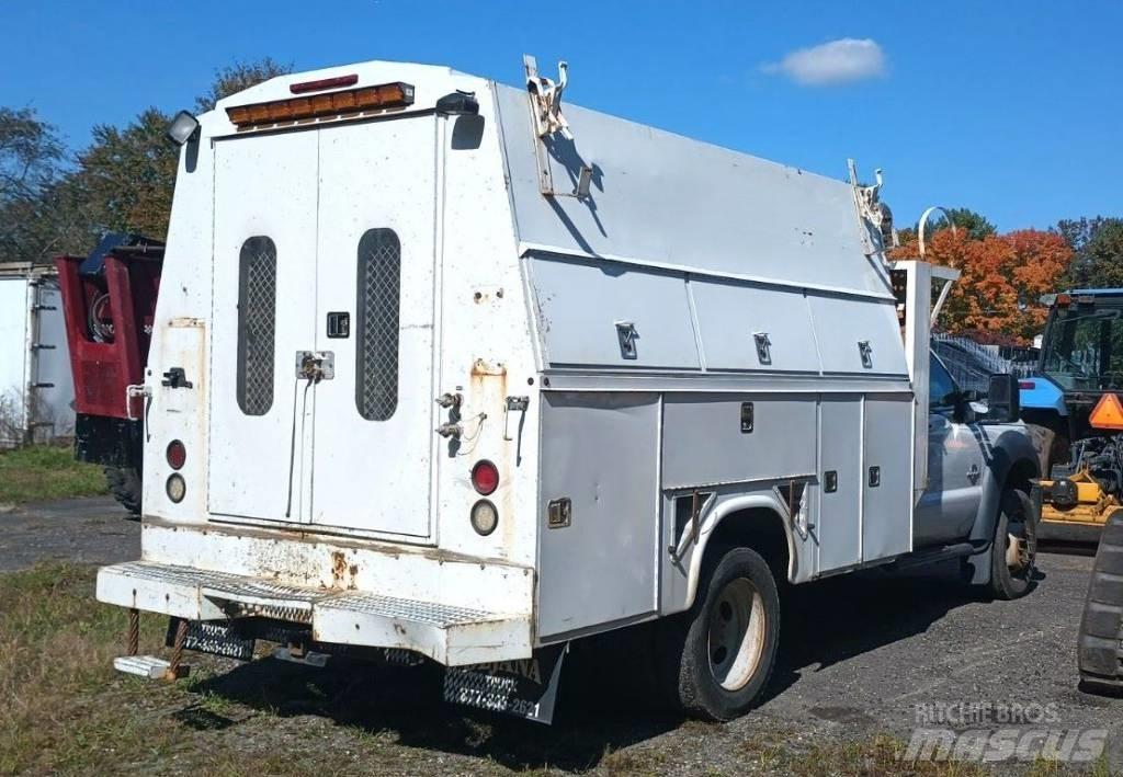 Ford F 550 XL SD Közúti karbantartó haszongépek