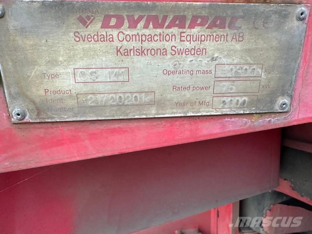 Dynapac CS 141 Ikerdobos hengerek
