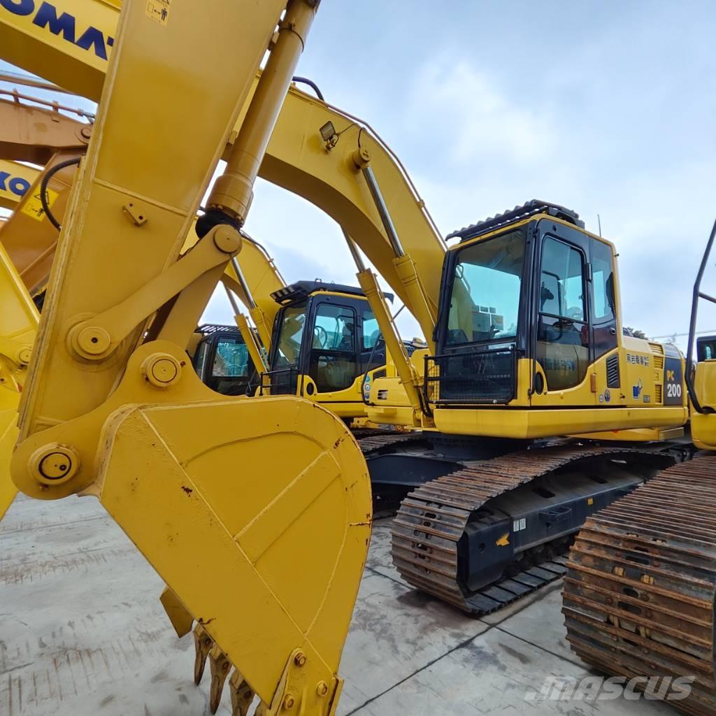 Komatsu PC 200-7 Lánctalpas kotrók