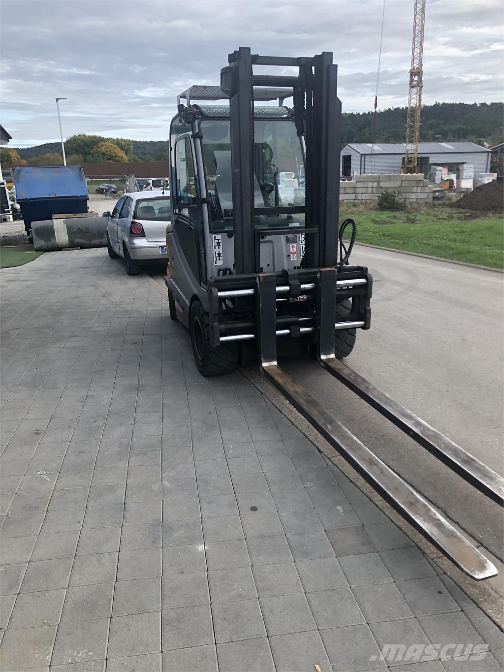 Still RX60-50/600 Elektromos targoncák