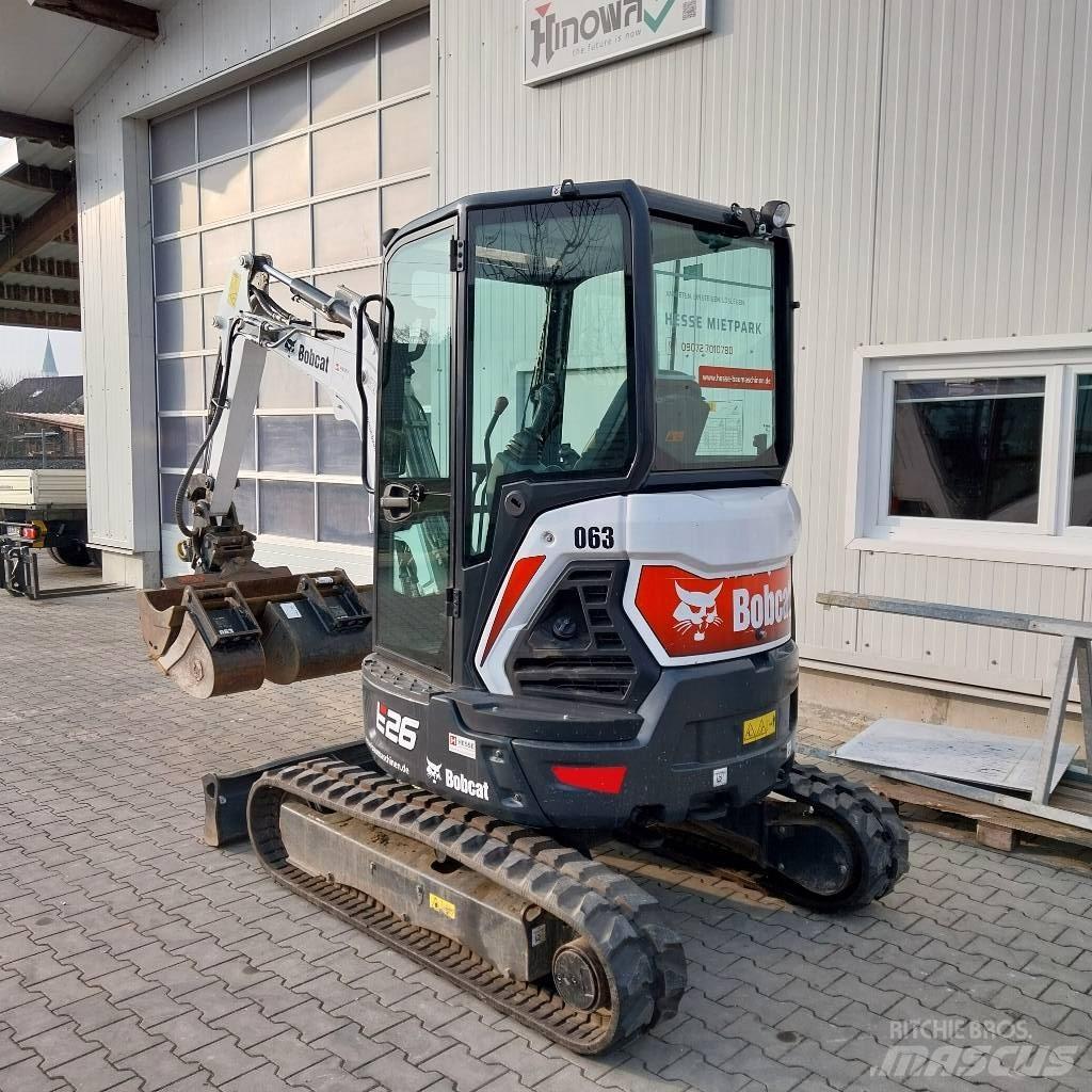 Bobcat E 26 Kabine Mini kotrók < 7t