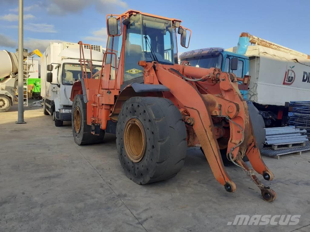 CAT 950 G II Gumikerekes homlokrakodók