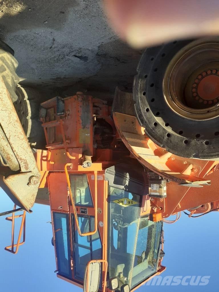 CAT 950 G II Gumikerekes homlokrakodók