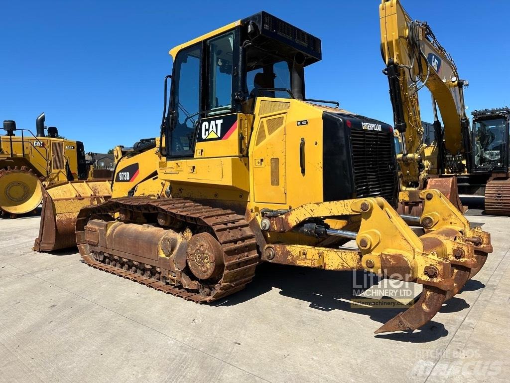 CAT 973D Lánctalpas homlokrakodók