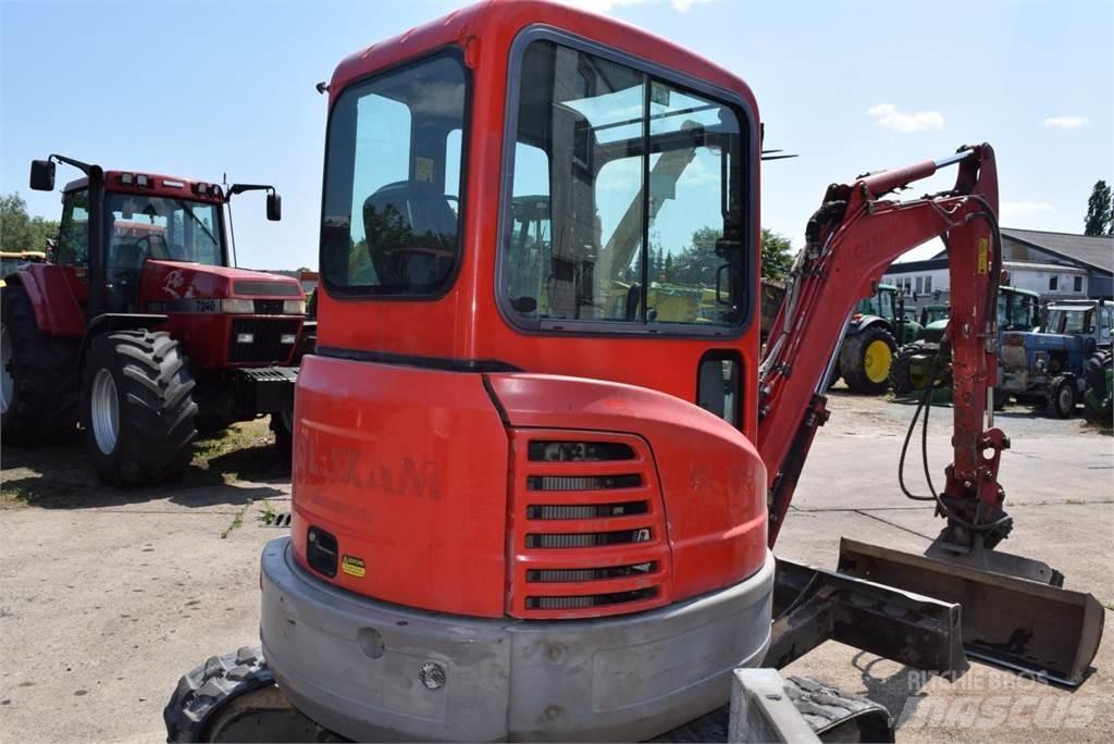 Bobcat E 26 Mini kotrók < 7t