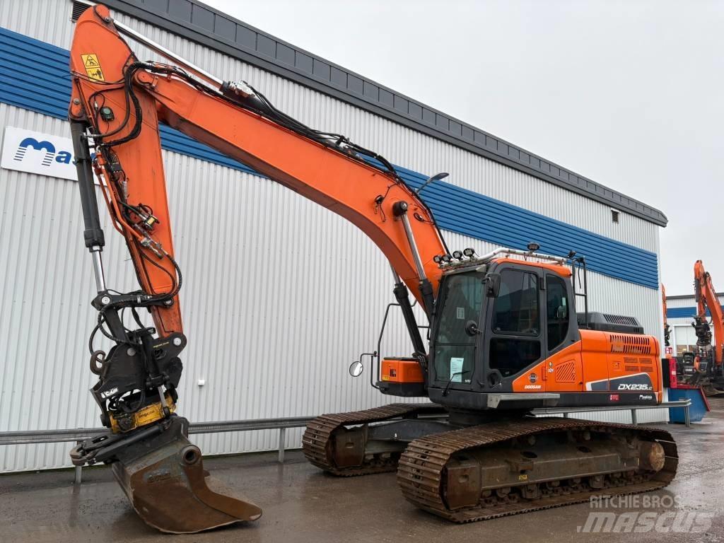 Doosan DX235LC-5 Lánctalpas kotrók
