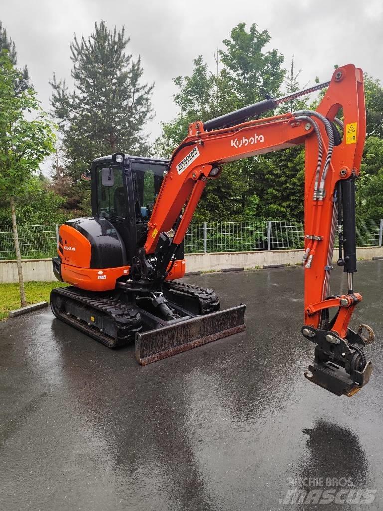 Kubota KX 042-4 Mini kotrók < 7t