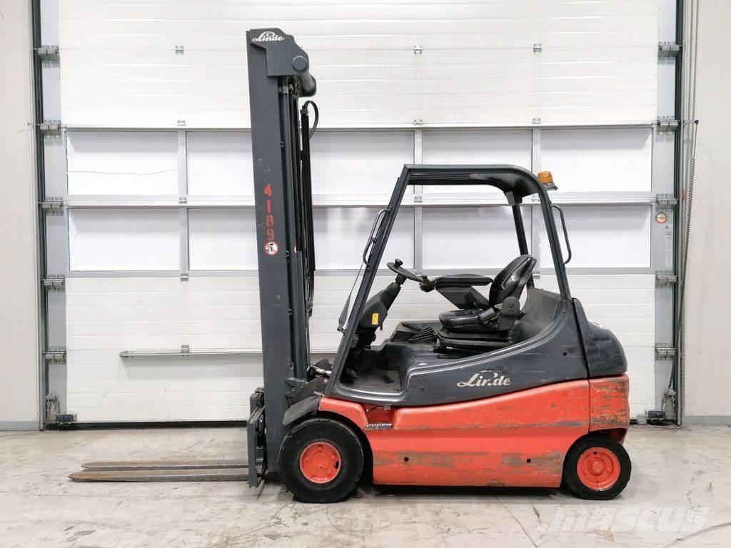 Linde E25-02 Elektromos targoncák