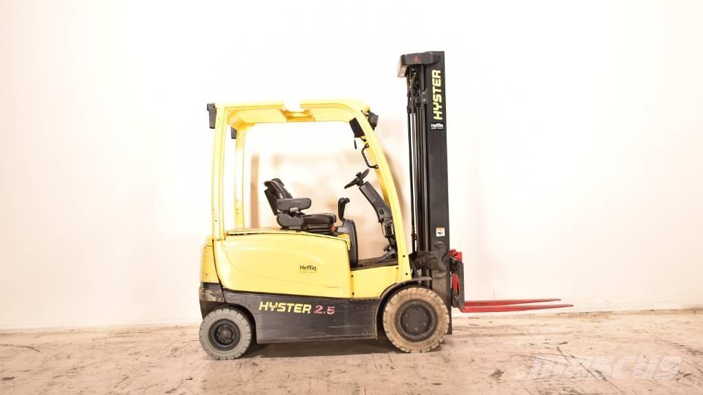 Hyster J2.5XN Elektromos targoncák