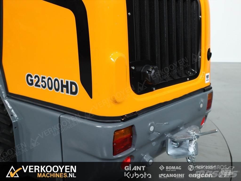 GiANT G2500 HD Gumikerekes homlokrakodók