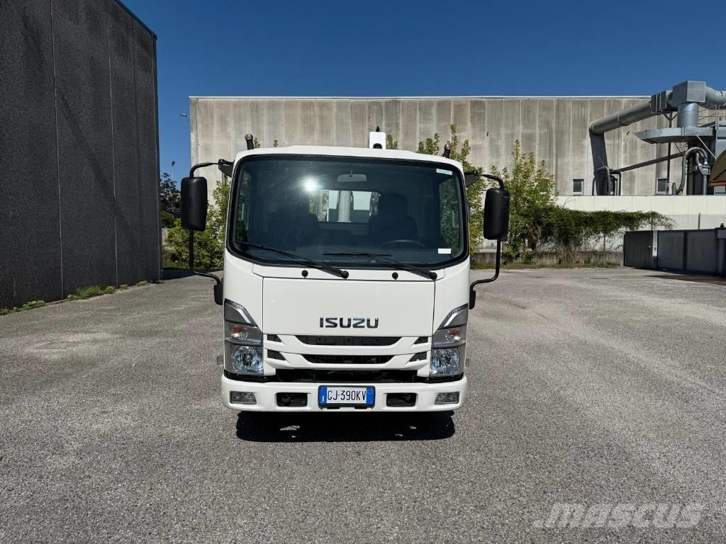 Multitel mx 200 Teherautóra szerelt emelők és állványok