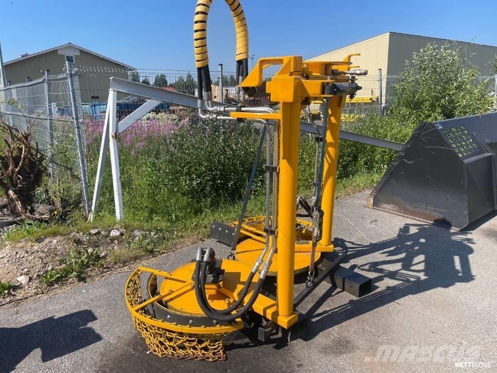  Hinnagård T125B Egyéb kommunális gépek