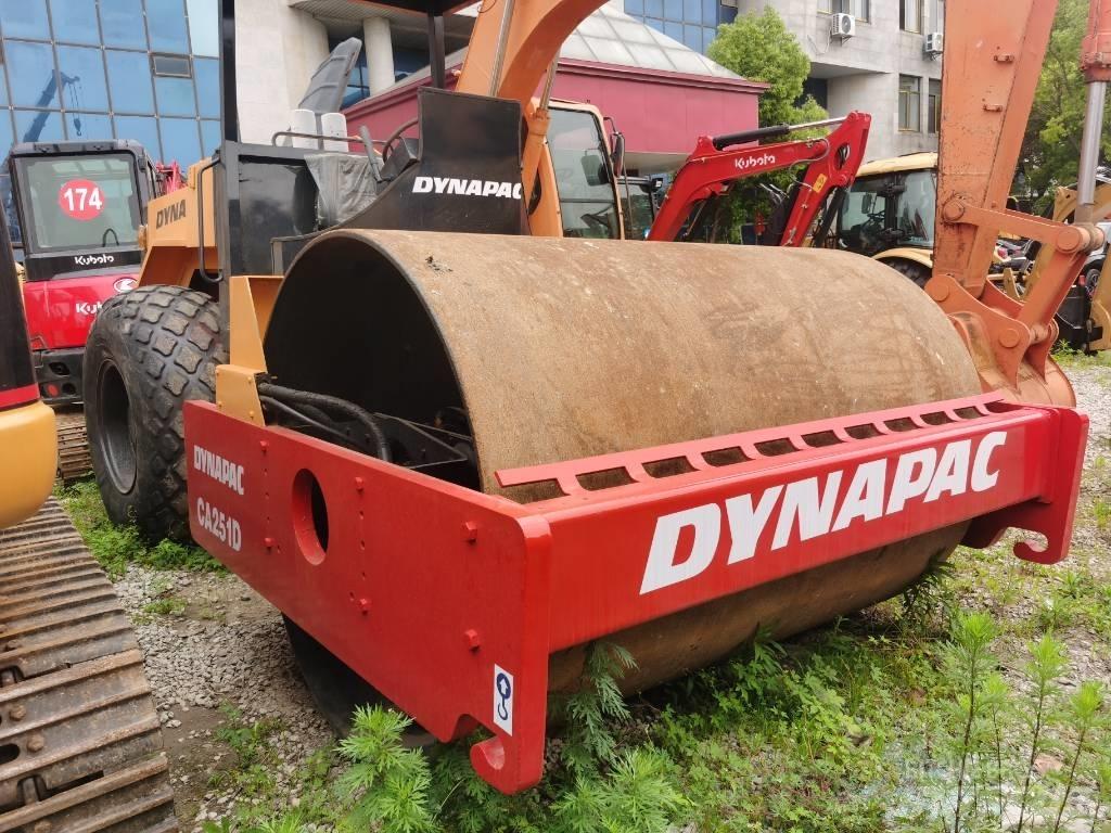 Dynapac CA 251 D Egydobos hengerek