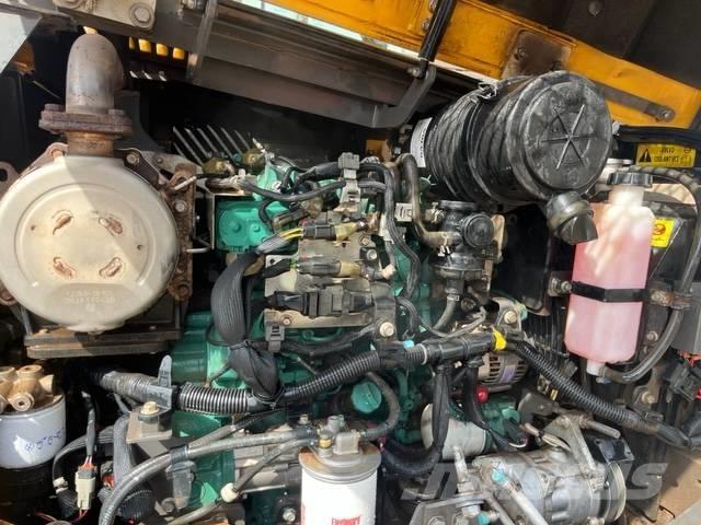 Volvo ECR 88 D Közepes (midi) kotrók 7 t - 12 t