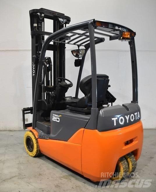 Toyota 8 FB ET 20 Elektromos targoncák