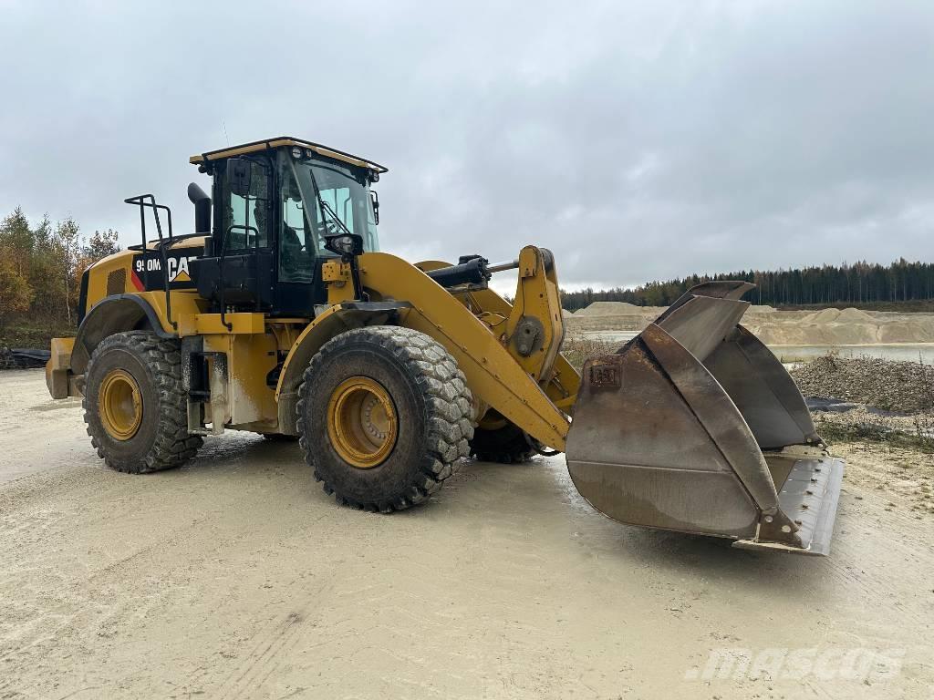 CAT 950 M Gumikerekes homlokrakodók
