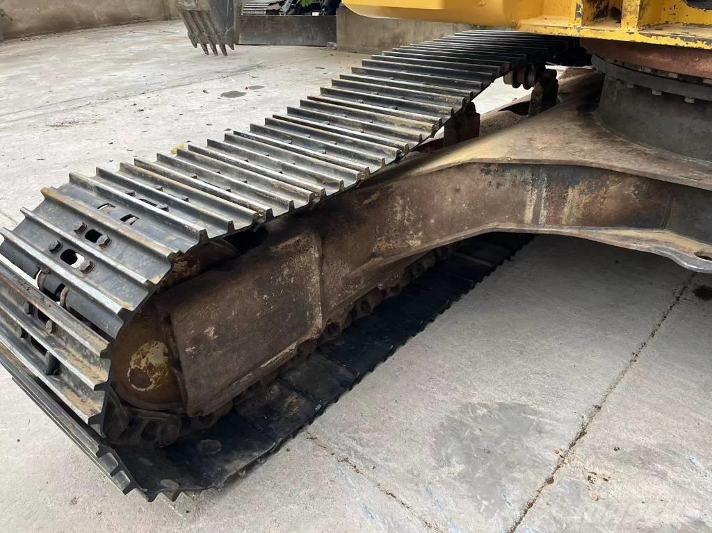 Sumitomo SH200Z3 Lánctalpas kotrók
