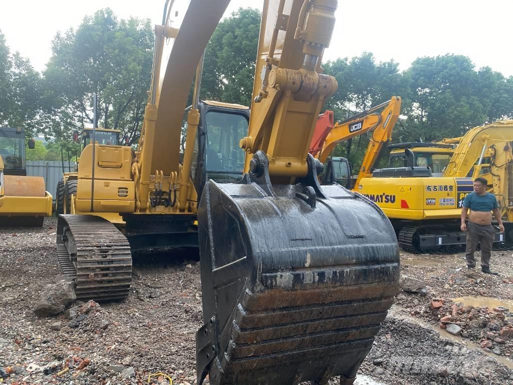 CAT 320 C L Lánctalpas kotrók