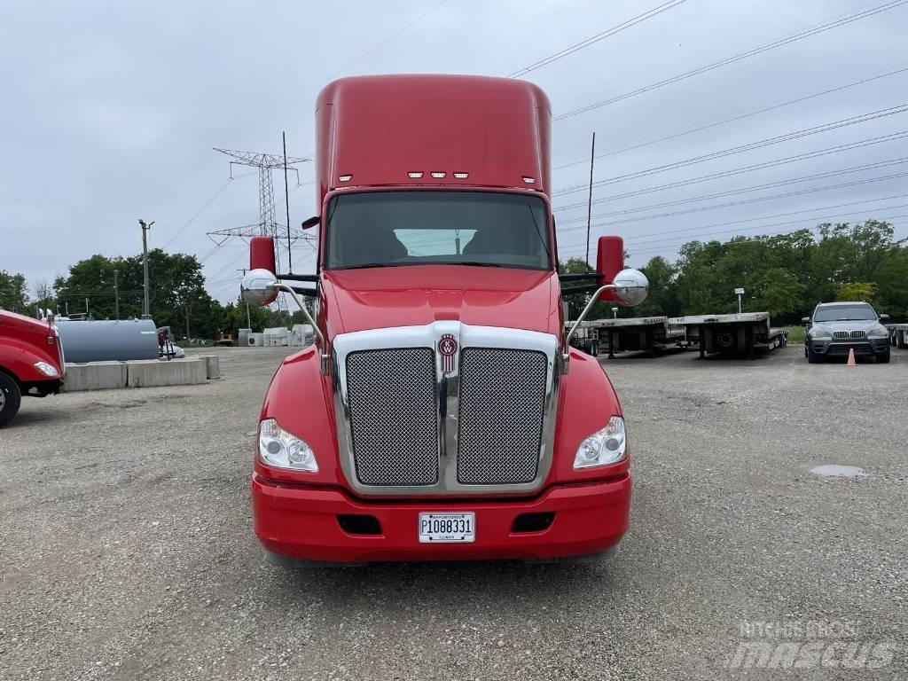 Kenworth T 680 Nyergesvontatók