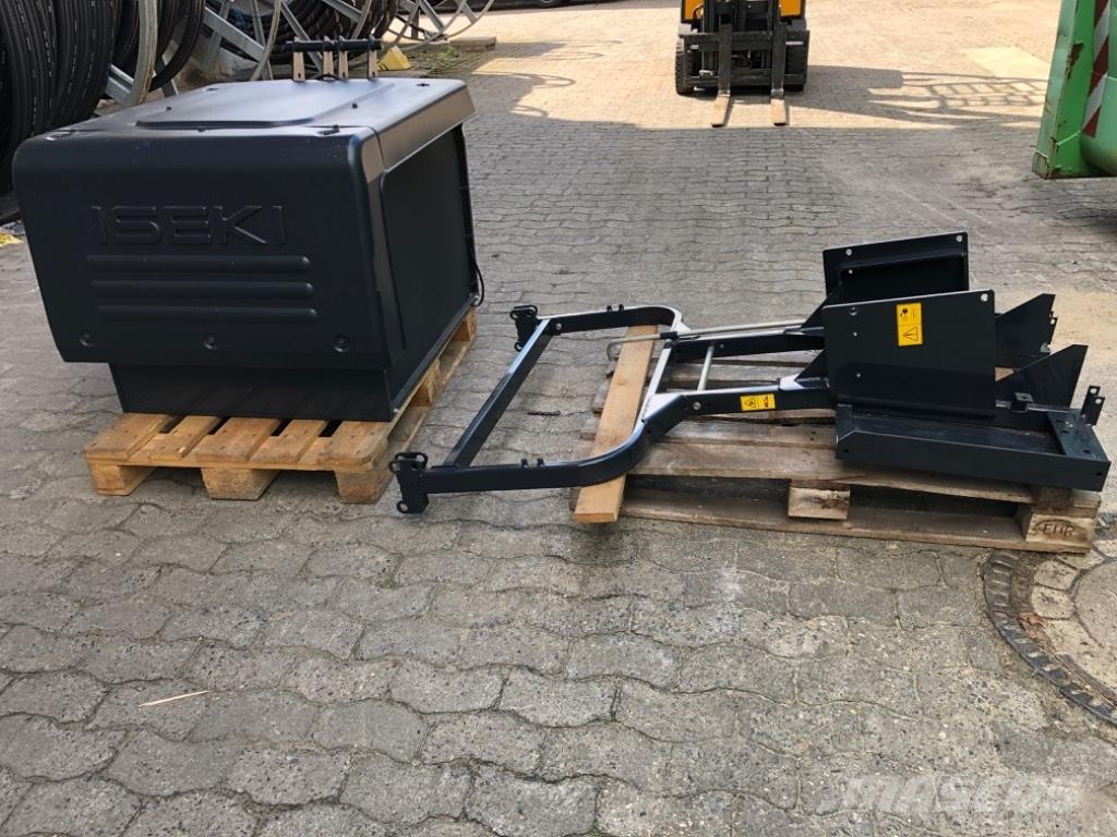 Iseki SXG Ráülős fűnyírók