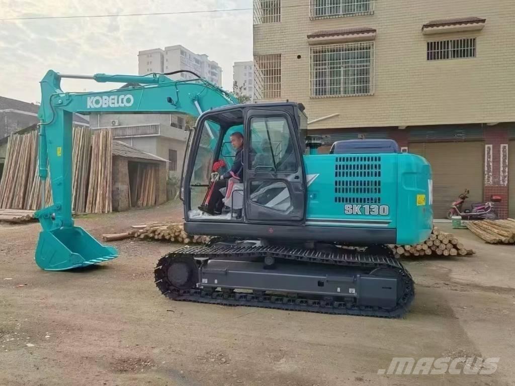 Kobelco SK130-11 Közepes (midi) kotrók 7 t - 12 t