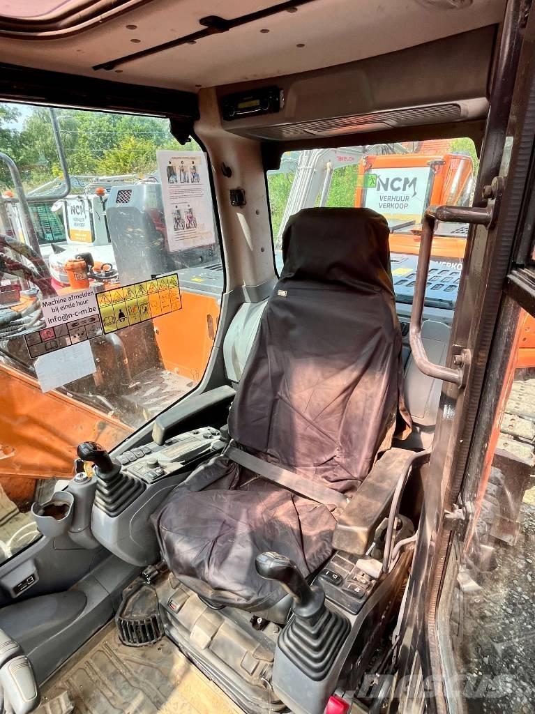 Develon DX 140 LCR-7 Lánctalpas kotrók