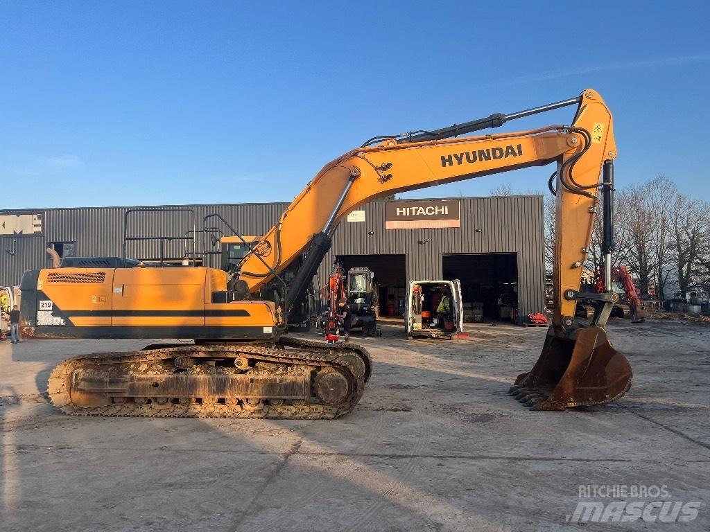 Hyundai HX 330 L Lánctalpas kotrók