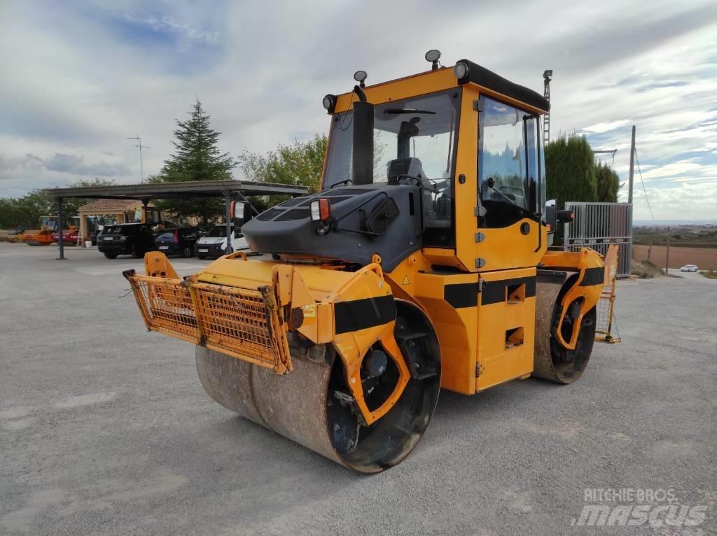 Bomag BW 174 A P Ikerdobos hengerek