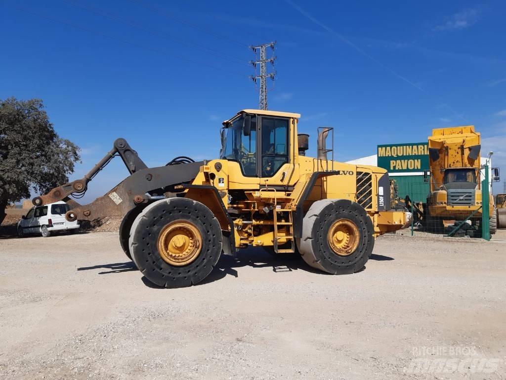 Volvo L 150 F Gumikerekes homlokrakodók