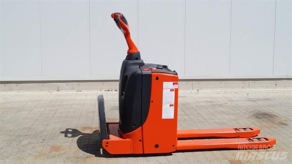 Linde T20P Alacsony emelőkocsi